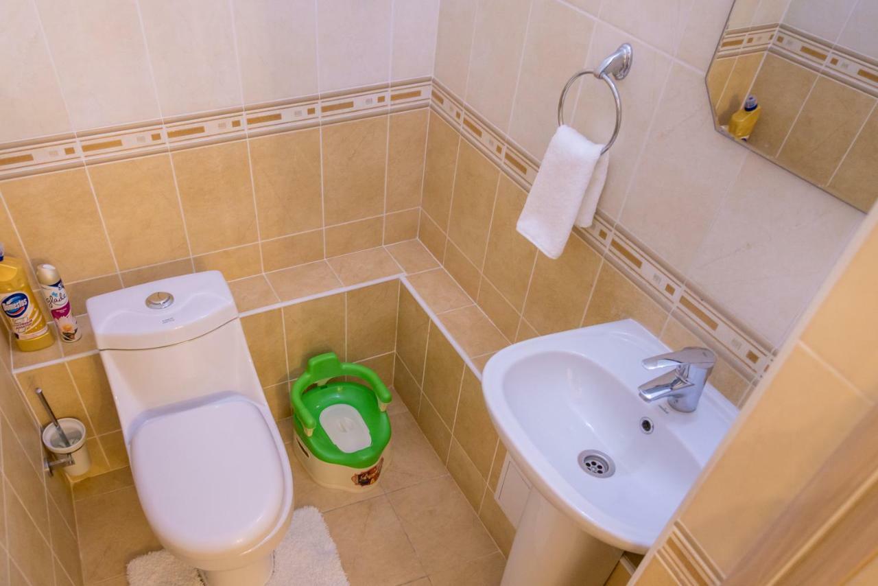 Spacious&cozy apartment in Bishkek center Zewnętrze zdjęcie
